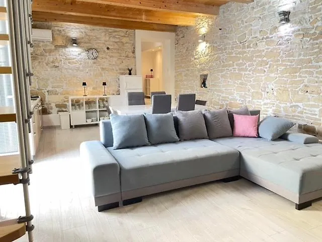 Apartamento Medulin Labirint King Croacia