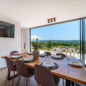 holiday-home-matea.hotelinzadar.com/