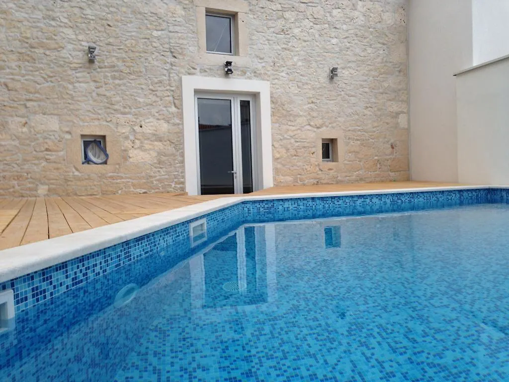 Medulin Labirint King Apartment